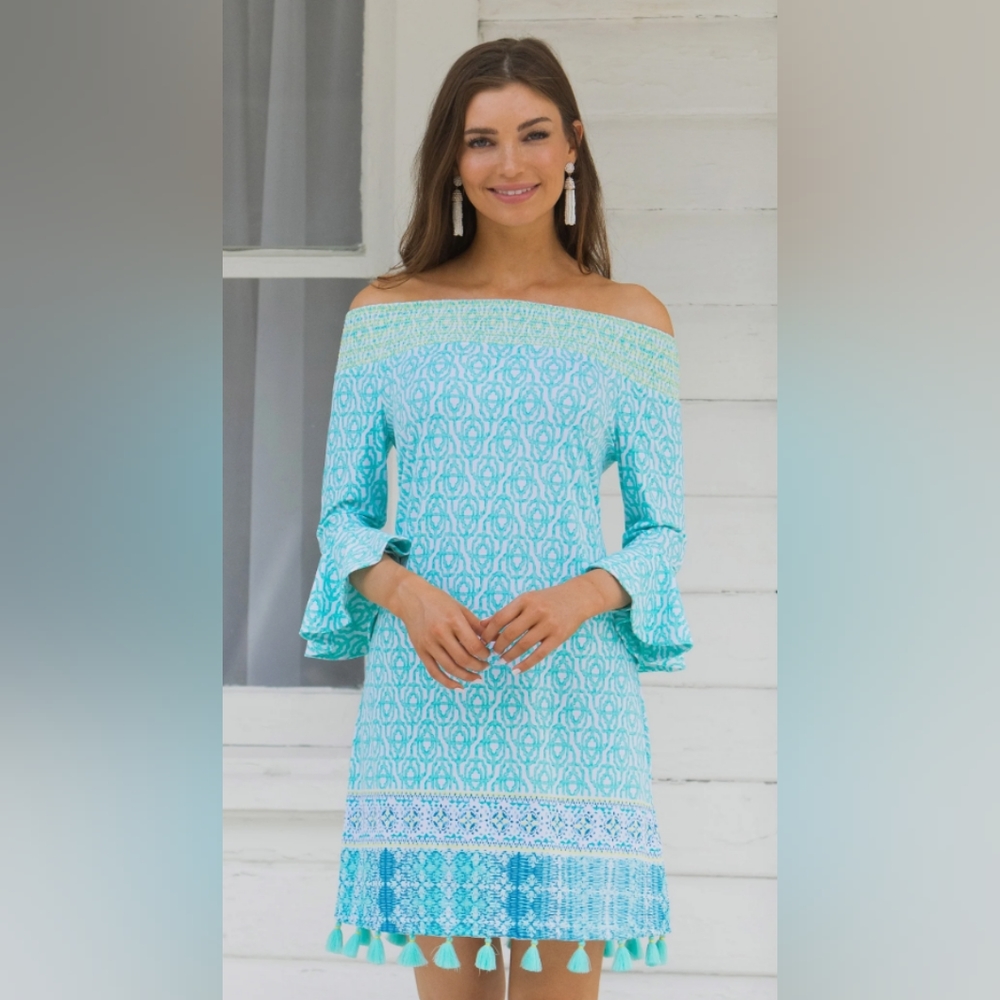 NWT Cabana life off the shoulder dress